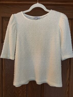 Cream chic sweater top